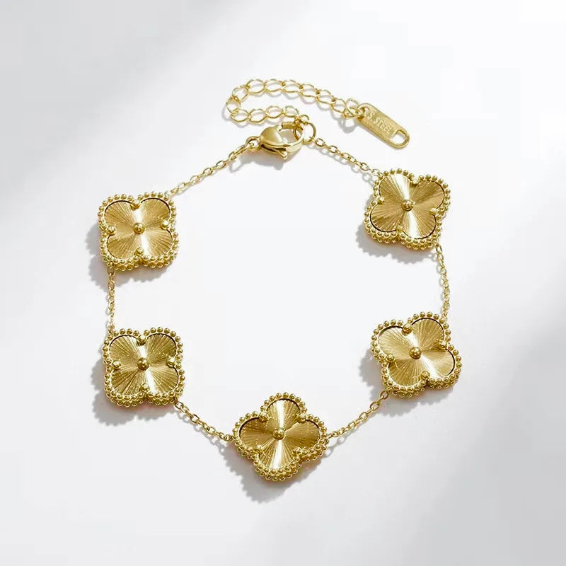 18K Golden Clover Set